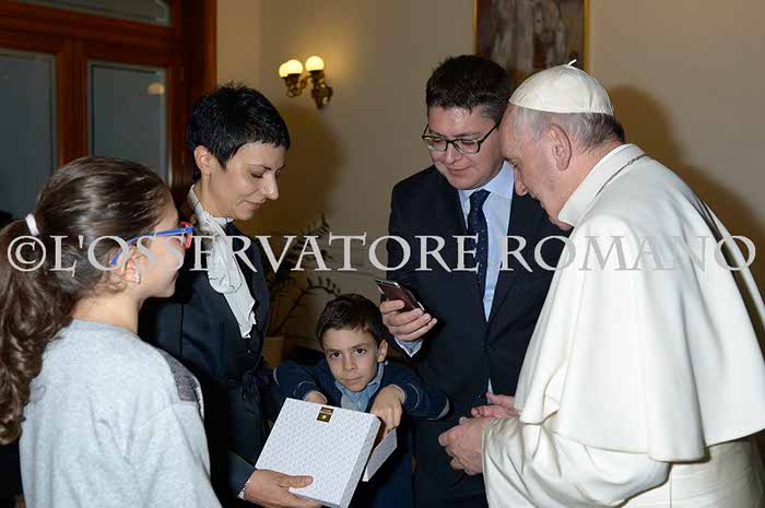 %_tempFileName00352_20102015%