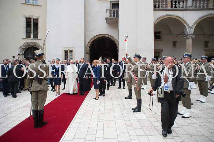 %_tempFileName01907_27072016%