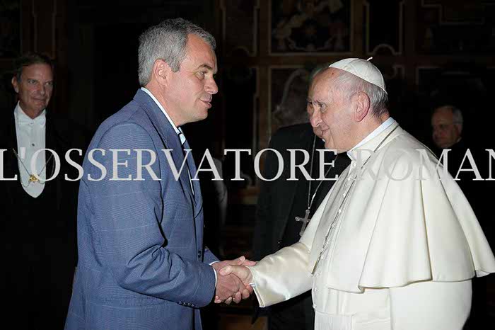 %_tempFileName01041_20102017%