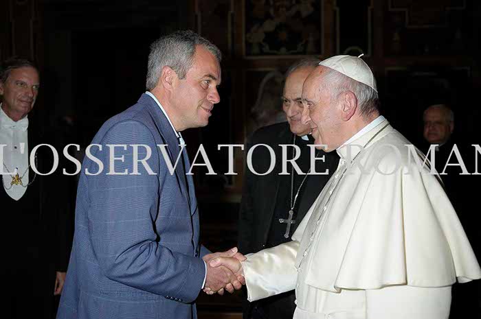 %_tempFileName01046_20102017%