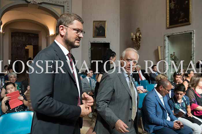 %_tempFileName00251_01082017%