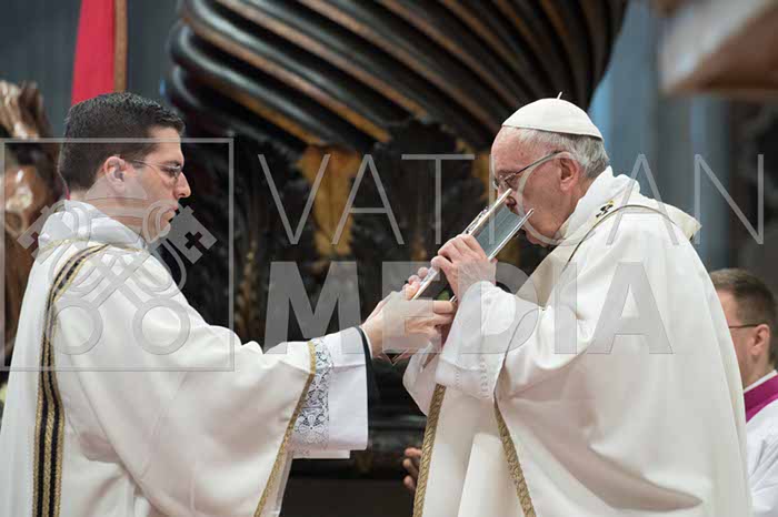 %_tempFileName00944_29032018%