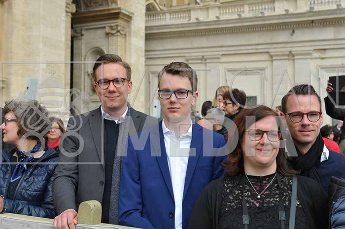 %_tempFileName121578_11042018%