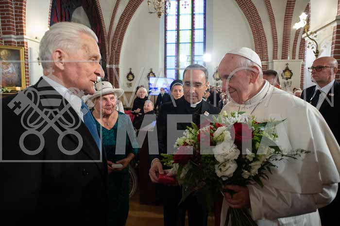 %_tempFileName07678_24092018%