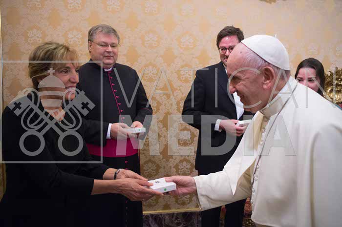 %_tempFileName01643_06102018%