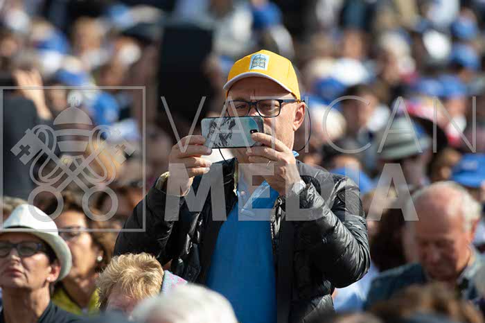%_tempFileName24335_14102018%