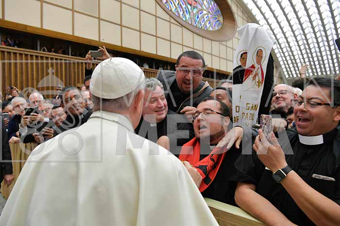 %_tempFileName30043_15102018%