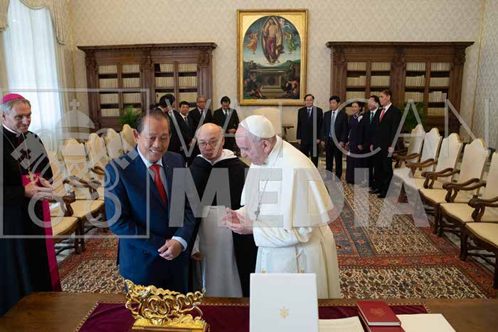 %_tempFileName00413_20102018%