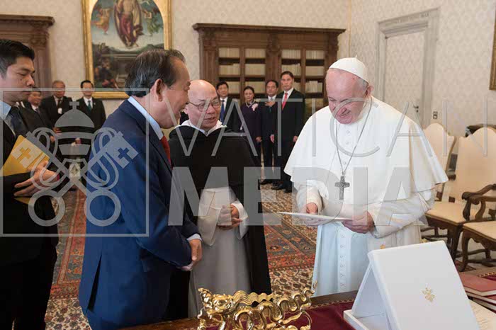 %_tempFileName00422_20102018%