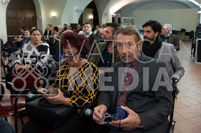 %_tempFileName03876_10112018%