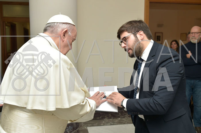 %_tempFileName00563_20122018%