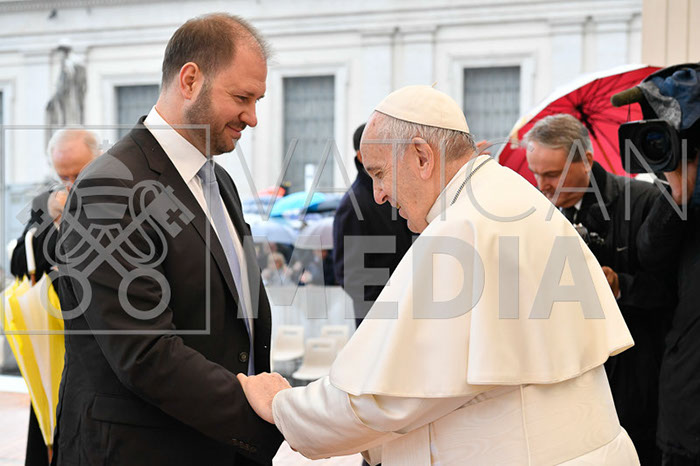 %_tempFileName127828_10042019%
