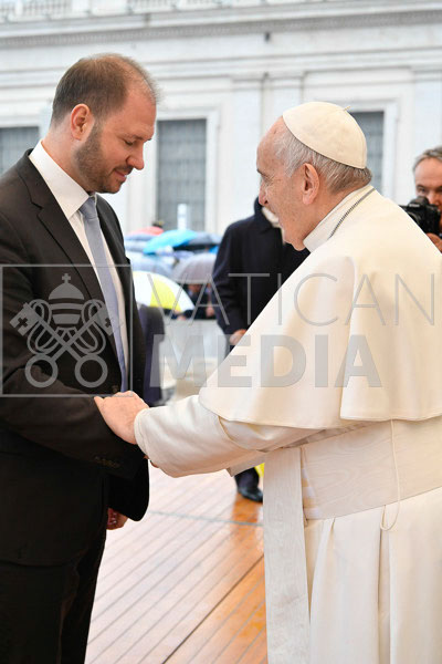 %_tempFileName127842_10042019%