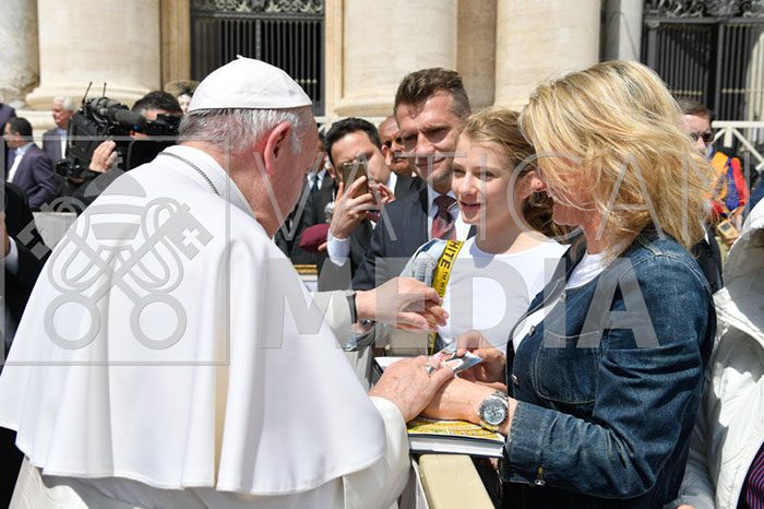 %_tempFileName196563_22052019%