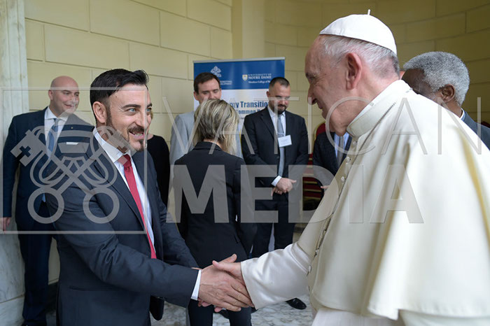 %_tempFileName00932_14062019%