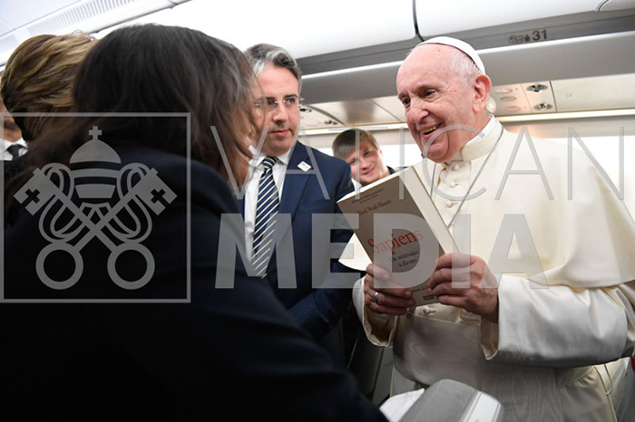 %_tempFileName01332_19112019%