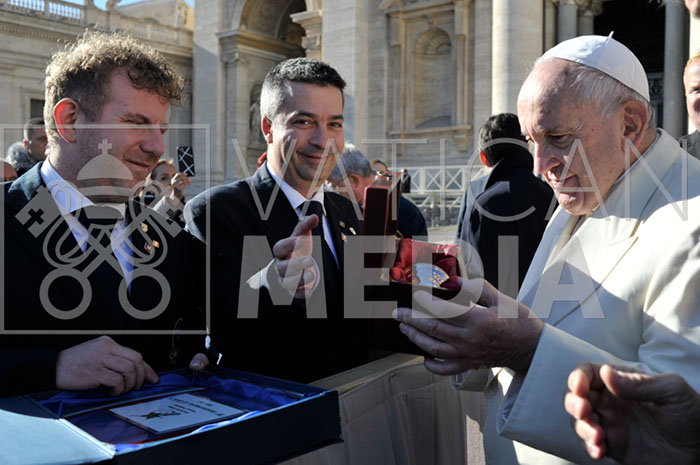 %_tempFileName398106_04122019%