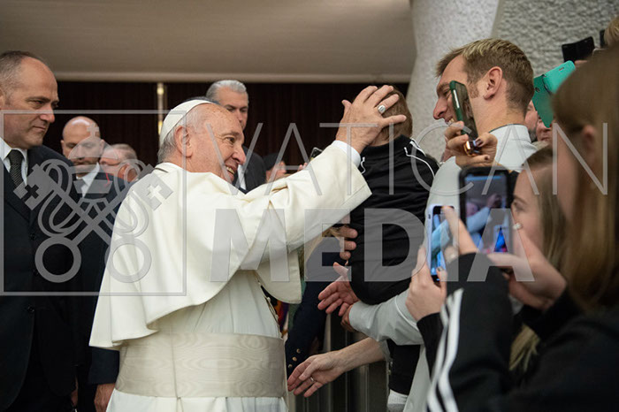 %_tempFileName400027_11122019%