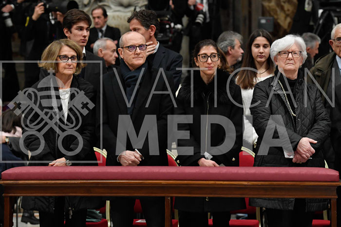 %_tempFileName00257_31122019%