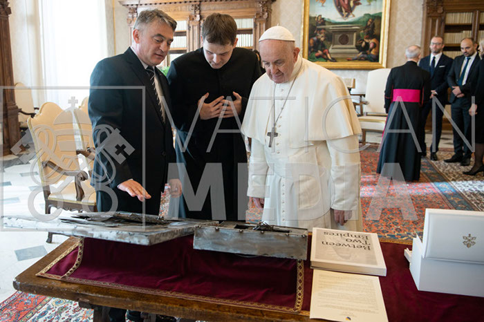 %_tempFileName00426_15022020%