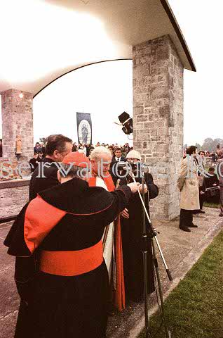 %_tempFileName00335_IRLANDA-USA1979%