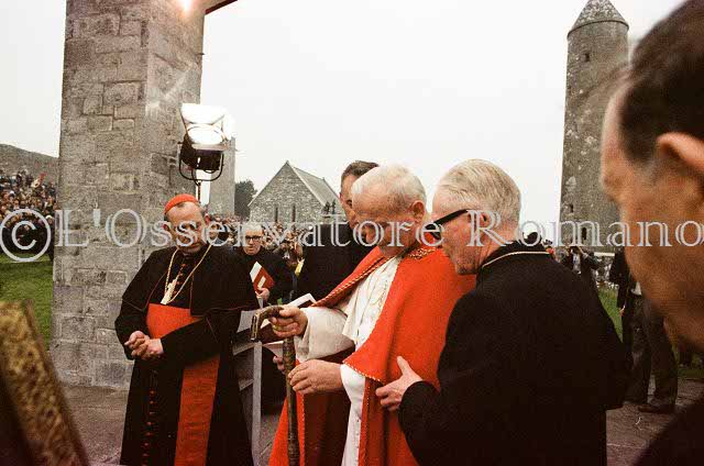%_tempFileName00336_IRLANDA-USA1979%