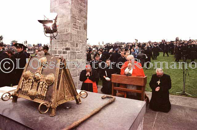 %_tempFileName00342_IRLANDA-USA1979%