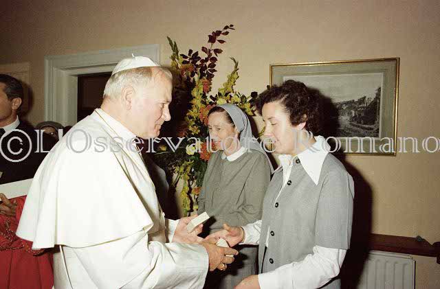 %_tempFileName00706_IRLANDA-USA1979%