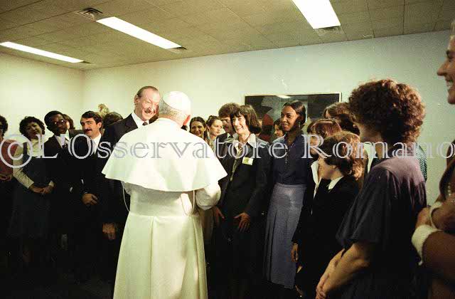 %_tempFileName01037_IRLANDA-USA1979%
