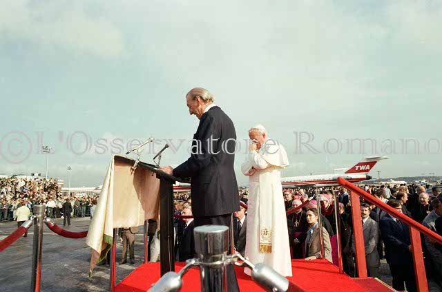 %_tempFileName01298_IRLANDA-USA1979%