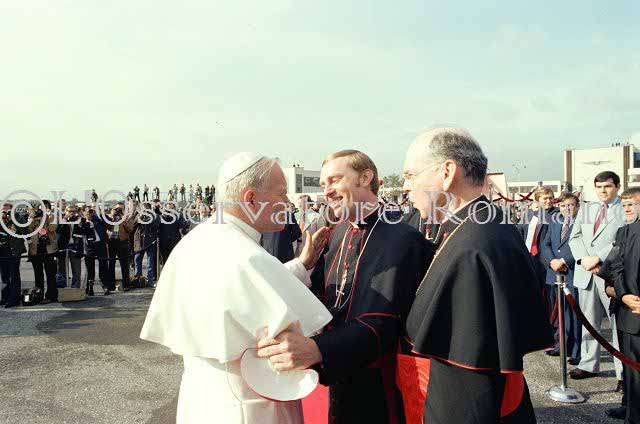 %_tempFileName01301_IRLANDA-USA1979%