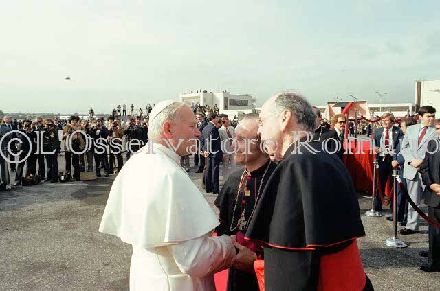 %_tempFileName01304_IRLANDA-USA1979%