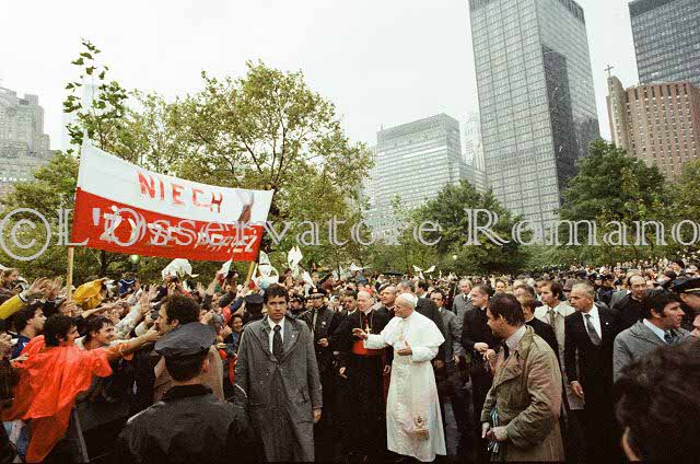 %_tempFileName01379_IRLANDA-USA1979%