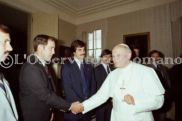 %_tempFileName02521_IRLANDA-USA1979%