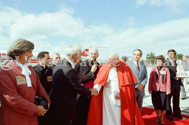 %_tempFileName02657_IRLANDA-USA1979%