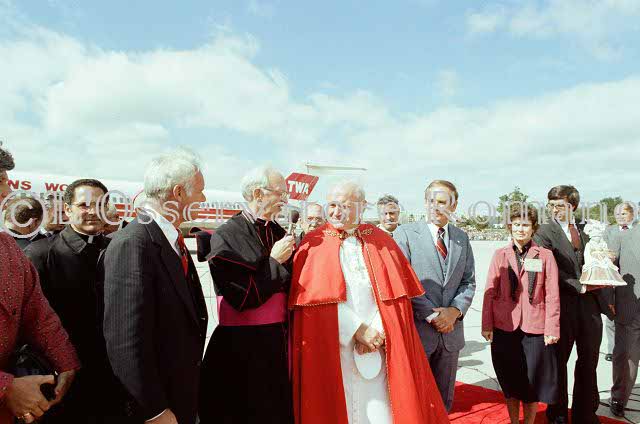 %_tempFileName02658_IRLANDA-USA1979%