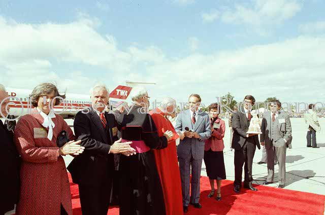 %_tempFileName02660_IRLANDA-USA1979%