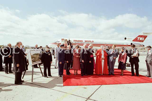 %_tempFileName02661_IRLANDA-USA1979%