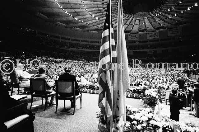 %_tempFileName01779BN_IRLANDA-USA1979%
