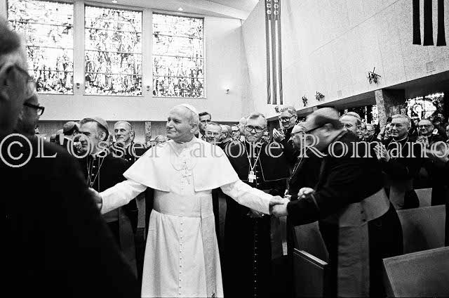 %_tempFileName02531BN_IRLANDA-USA1979%