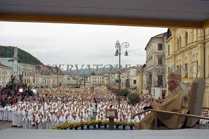 %_tempFileName00668_SLOVACCHIA2003%