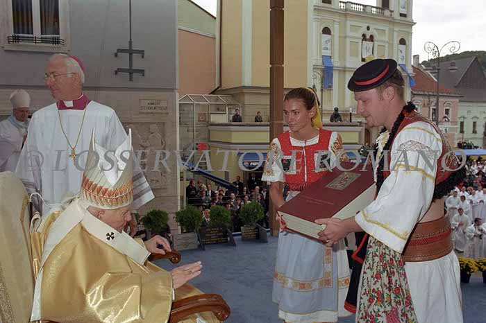 %_tempFileName00807_SLOVACCHIA2003%