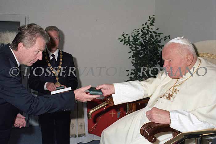 %_tempFileName01465_SLOVACCHIA2003%