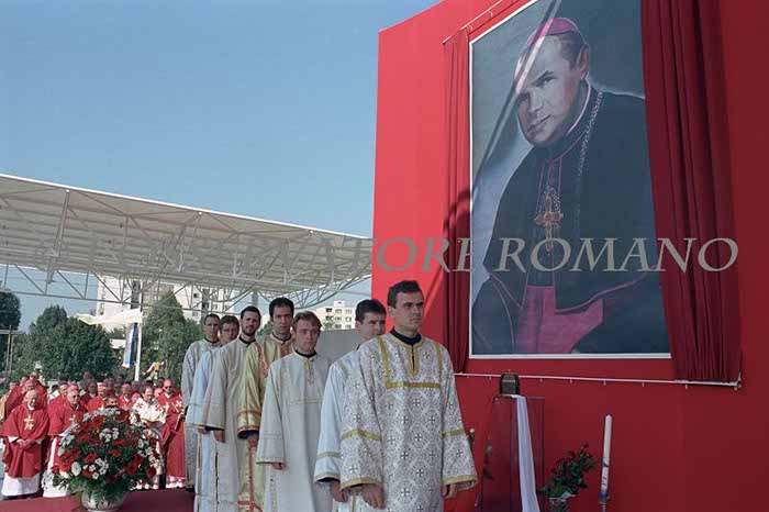 %_tempFileName01584_SLOVACCHIA2003%
