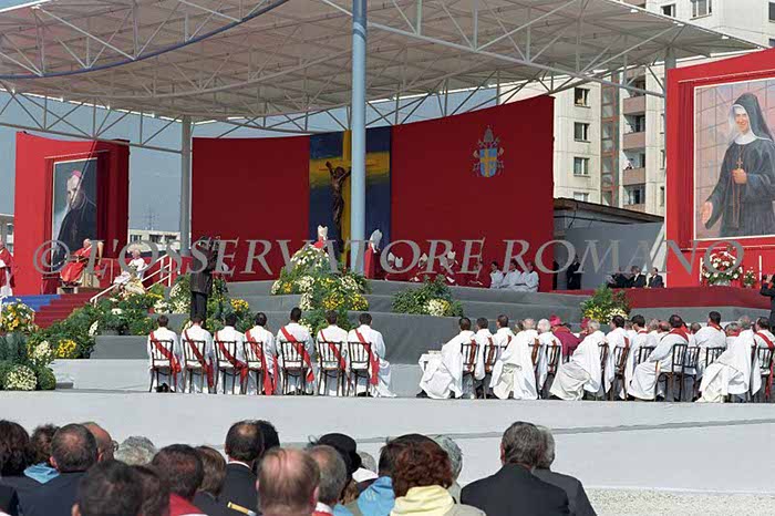 %_tempFileName01596_SLOVACCHIA2003%
