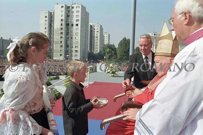 %_tempFileName01614_SLOVACCHIA2003%