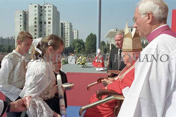 %_tempFileName01615_SLOVACCHIA2003%