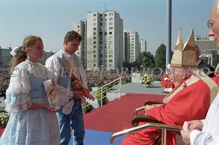 %_tempFileName01629_SLOVACCHIA2003%