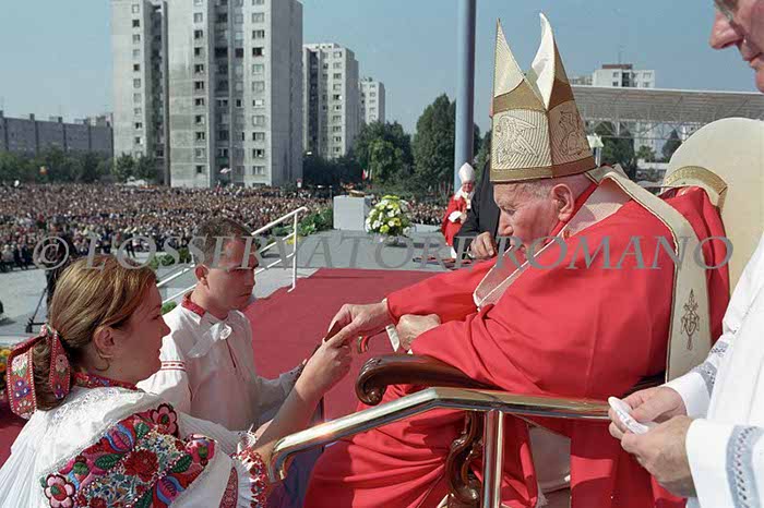 %_tempFileName01657_SLOVACCHIA2003%