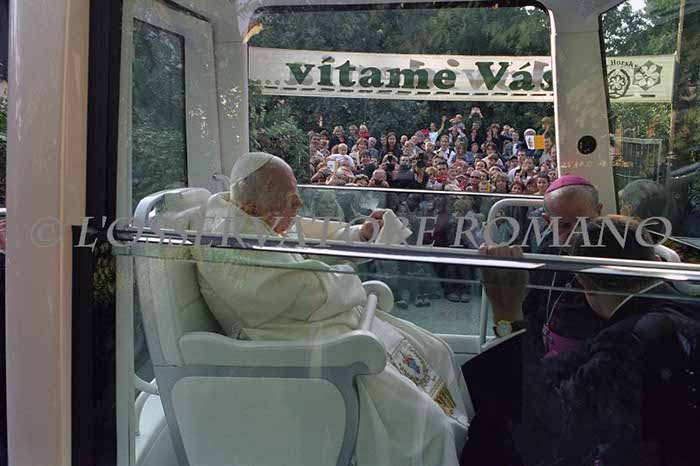 %_tempFileName02104_SLOVACCHIA2003%